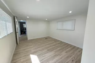 6460 Convoy Ct, San Diego, CA 92117 - Photo 10