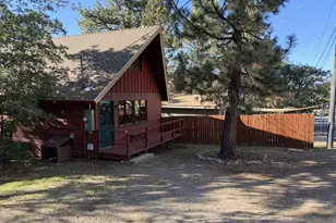 230 Sunset Ln, Sugarloaf, CA 92386 - Photo 6