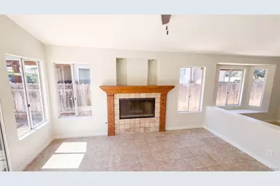  1827 Corte Amarillo, Oceanside, CA 92056 - Photo 10