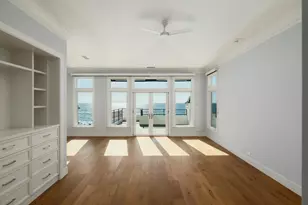 6911 Neptune Pl, La Jolla, CA 92037 - Photo 16