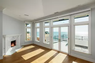 6911 Neptune Pl, La Jolla, CA 92037 - Photo 20