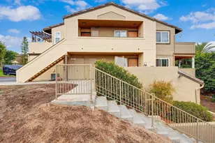 5045 Los Morros Way, Oceanside, CA 92057 - Photo 4