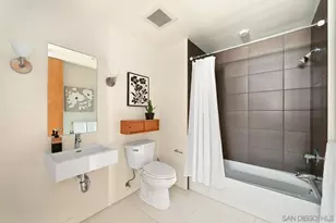 845 Fort Stockton Dr, San Diego, CA 92103 - Photo 18