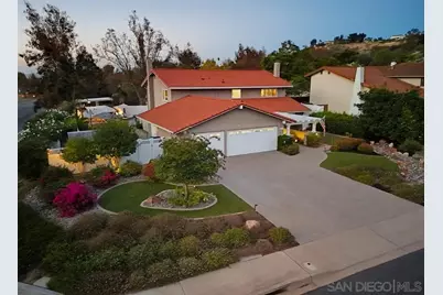  2554 Valley Lake Drive, El Cajon, CA 92020 - Photo 2