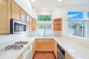 11954 Cypress Canyon, San Diego, CA 92131 - Photo 8