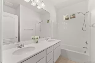 10086 Baylee Ln, San Diego, CA 92127 - Photo 16