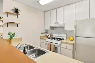 1605 Hotel Circle, San Diego, CA 92108 - Photo 4
