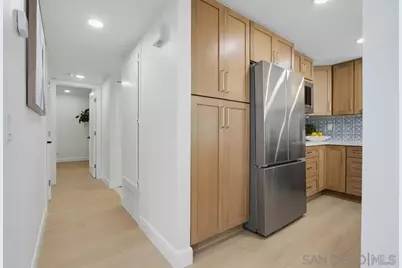  387 N Melrose #D, Vista, CA 92083 - Photo 14