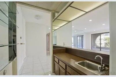  5340 Yarmouth Ave #205, Encino, CA 91316 - Photo 24