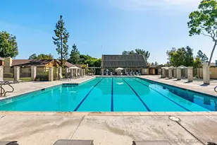 10569 Westonhill Dr, San Diego, CA 92126 - Photo 32