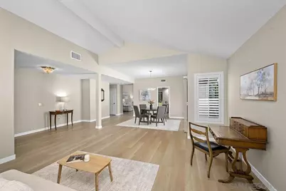  11821 Calle Parral, San Diego, CA 92128 - Photo 4