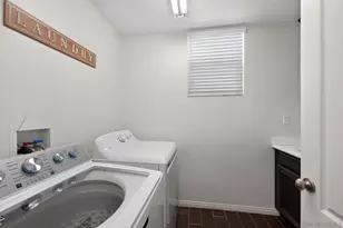 21516 Coral Rock Ln, Wildomar, CA 92595 - Photo 22