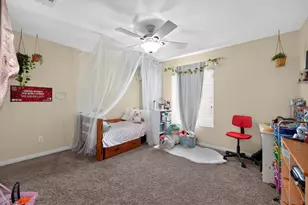 21516 Coral Rock Ln, Wildomar, CA 92595 - Photo 16