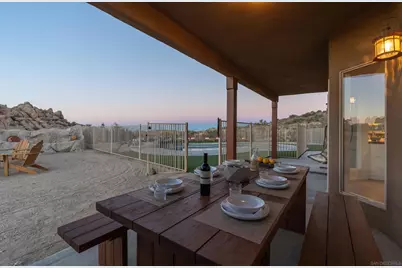  57388 Manzanita, Yucca Valley, CA 92284 - Photo 8