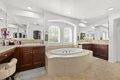  32489 Castle Court, Temecula, CA 92592 - Photo 38