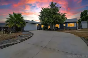 121 S Stephanie Ln, El Cajon, CA 92019 - Photo 1