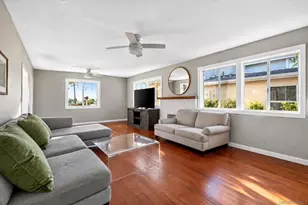 4745 Coronado, San Diego, CA 92107 - Photo 4
