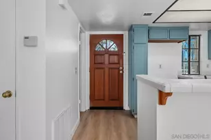 9250 Towne Centre Dr, San Diego, CA 92121 - Photo 6