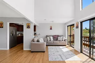 6862 Camino Berdecio, San Diego, CA 92111 - Photo 6