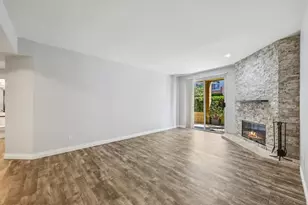 580 Camino De La Reina, San Diego, CA 92108 - Photo 4