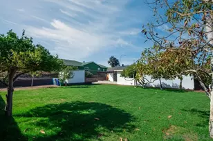 209 Meadowbrook Dr, San Diego, CA 92114 - Photo 32