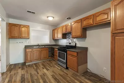  802 Billow Drive, San Diego, CA 92114 - Photo 6