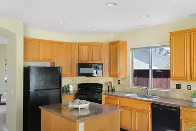  5001 Calle Arquero, Oceanside, CA 92057 - Photo 10