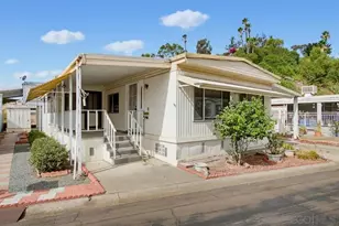 8712 N Magnolia Ave, Santee, CA 92071 - Photo 1