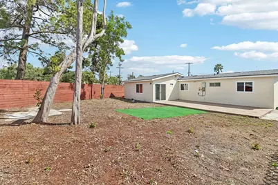  4610 Lyric Ln, San Diego, CA 92117 - Photo 14