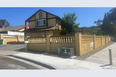  1745 Plaza Crest Ridge Rd, San Diego, CA 92114 - Photo 36