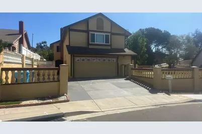  1745 Plaza Crest Ridge Rd, San Diego, CA 92114 - Photo 2