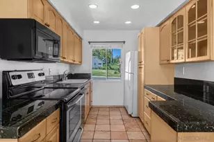 5710 Ferber St, San Diego, CA 92122 - Photo 8