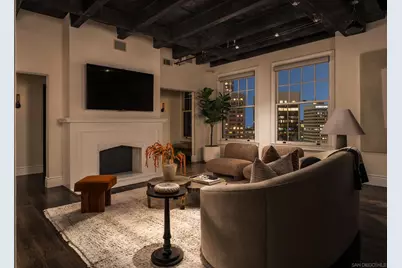  702 Ash Street #1400, San Diego, CA 92101 - Photo 30