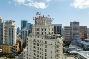 702 Ash St, San Diego, CA 92101 - Photo 52