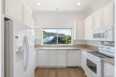  28560 Via Santa Rosa, Temecula, CA 92590 - Photo 34