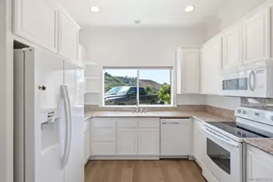 28560 Via Santa Rosa, Temecula, CA 92590 - Photo 34