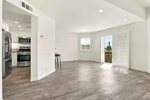 555 Eaton St, Oceanside, CA 92054 - Photo 2