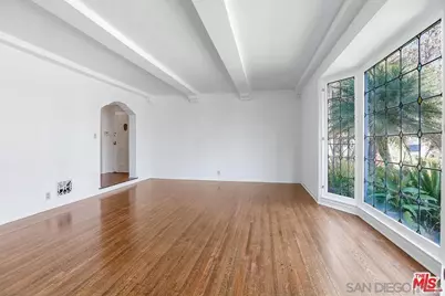  471-473 S Bedford Dr, Beverly Hills, CA 90212 - Photo 14