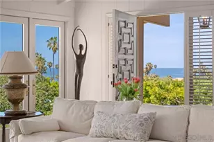 8361 Calle Del Cielo, La Jolla, CA 92037 - Photo 4