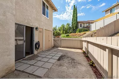  2083 Manzana Way, San Diego, CA 92139 - Photo 16