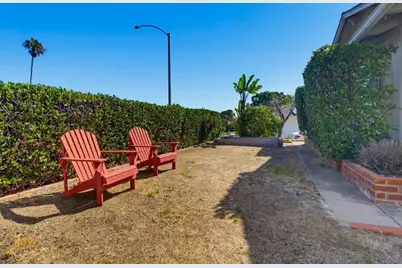  2923 Renault, San Diego, CA 92122 - Photo 4