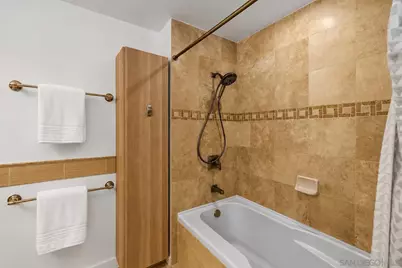  700 W E St #403, San Diego, CA 92101 - Photo 16