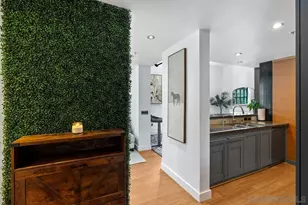 700 W E St, San Diego, CA 92101 - Photo 4