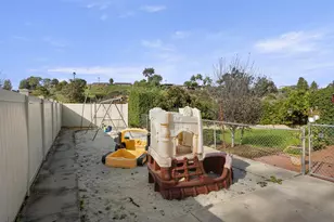6690 Gullstrand St, San Diego, CA 92122 - Photo 40