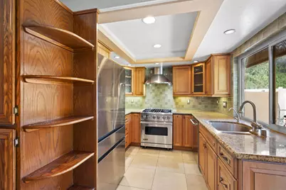  6690 Gullstrand St, San Diego, CA 92122 - Photo 14