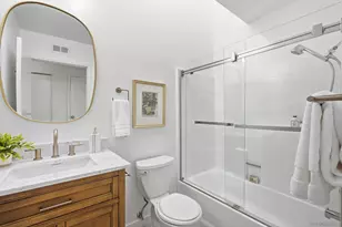 6905 Carnation Dr, Carlsbad, CA 92011 - Photo 18