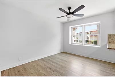  2565 Navarra Dr #B, Carlsbad, CA 92009 - Photo 18