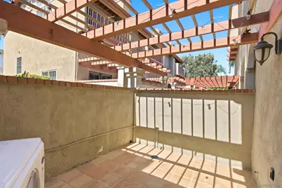  2565 Navarra Dr #B, Carlsbad, CA 92009 - Photo 30