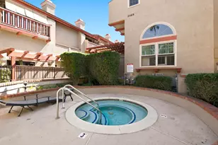 2565 Navarra Dr, Carlsbad, CA 92009 - Photo 40