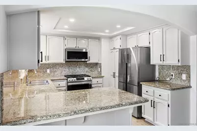  2565 Navarra Dr #B, Carlsbad, CA 92009 - Photo 16